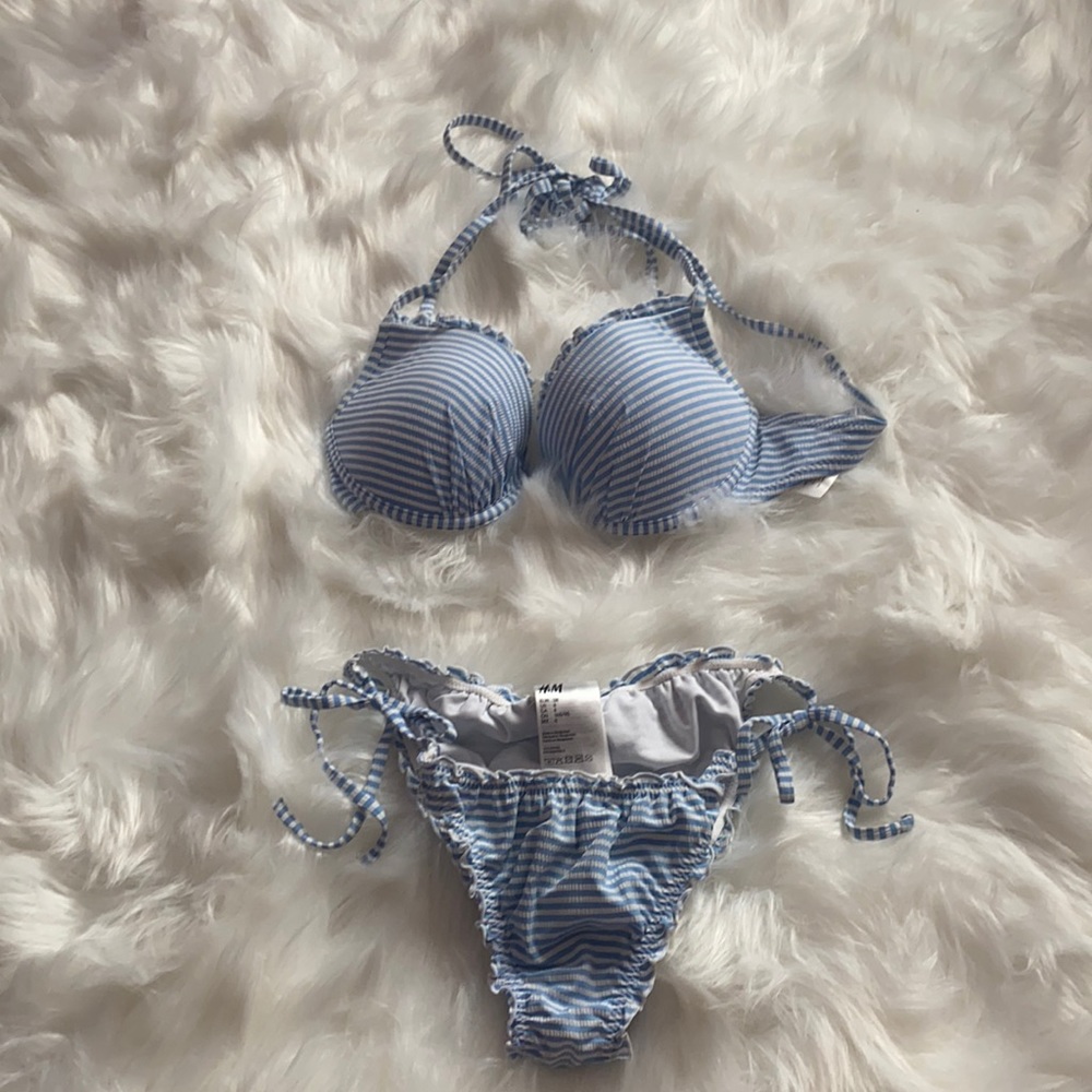 Bikini blue and white - Picture 2 of 6